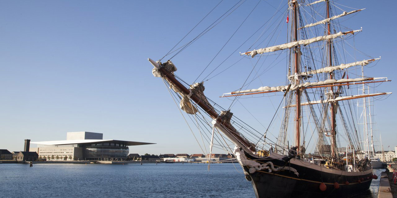 Bild – Segelschiff im Hafen von Kopenhagen